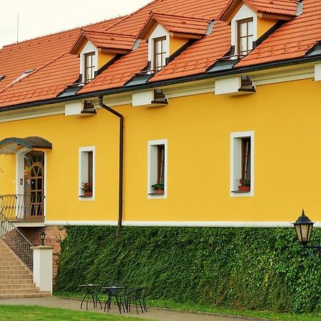 Hotel Belcredi Brno Ngoại thất bức ảnh