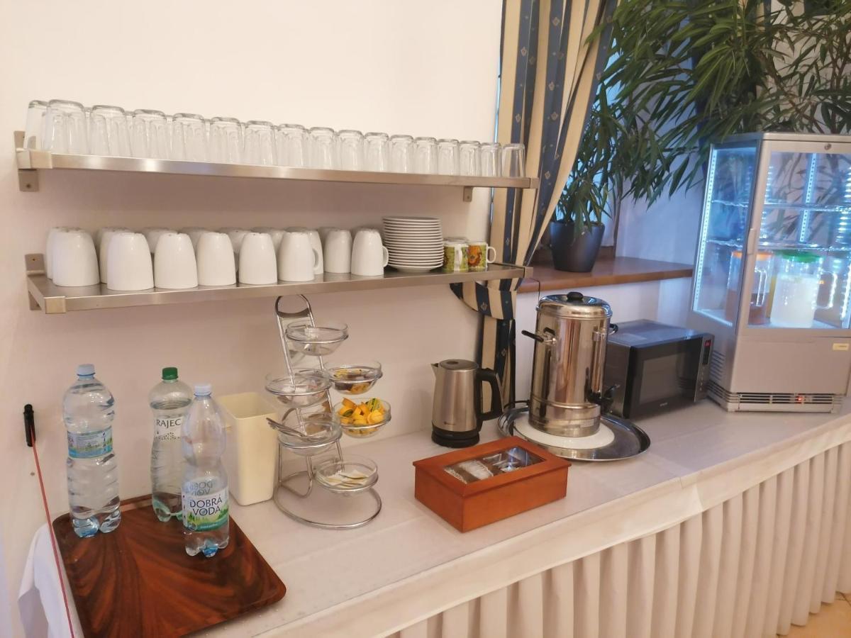 Hotel Belcredi Brno Ngoại thất bức ảnh