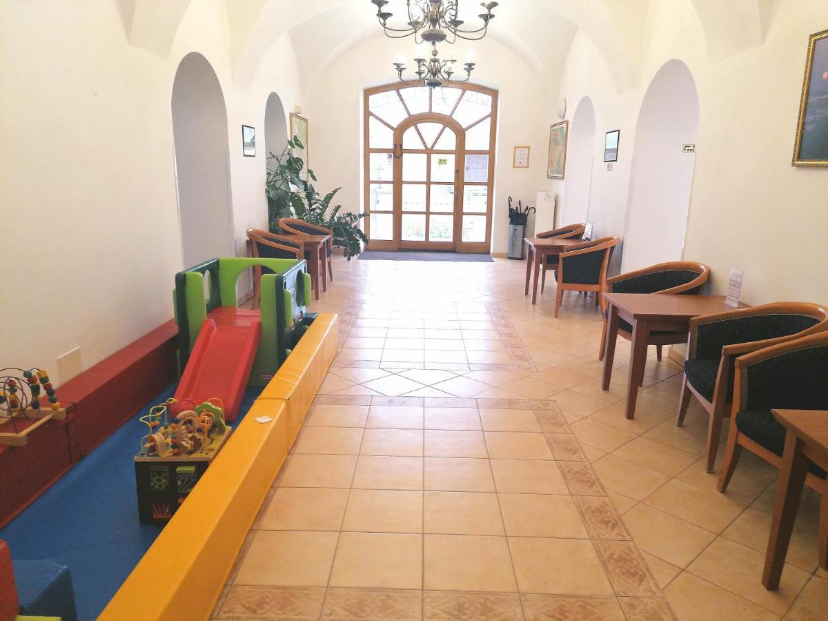 Hotel Belcredi Brno Ngoại thất bức ảnh