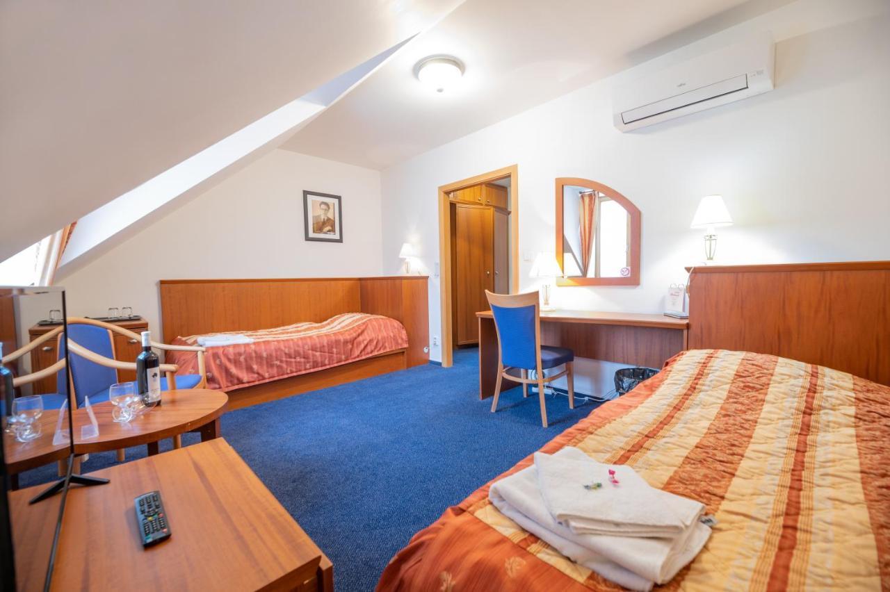 Hotel Belcredi Brno Ngoại thất bức ảnh