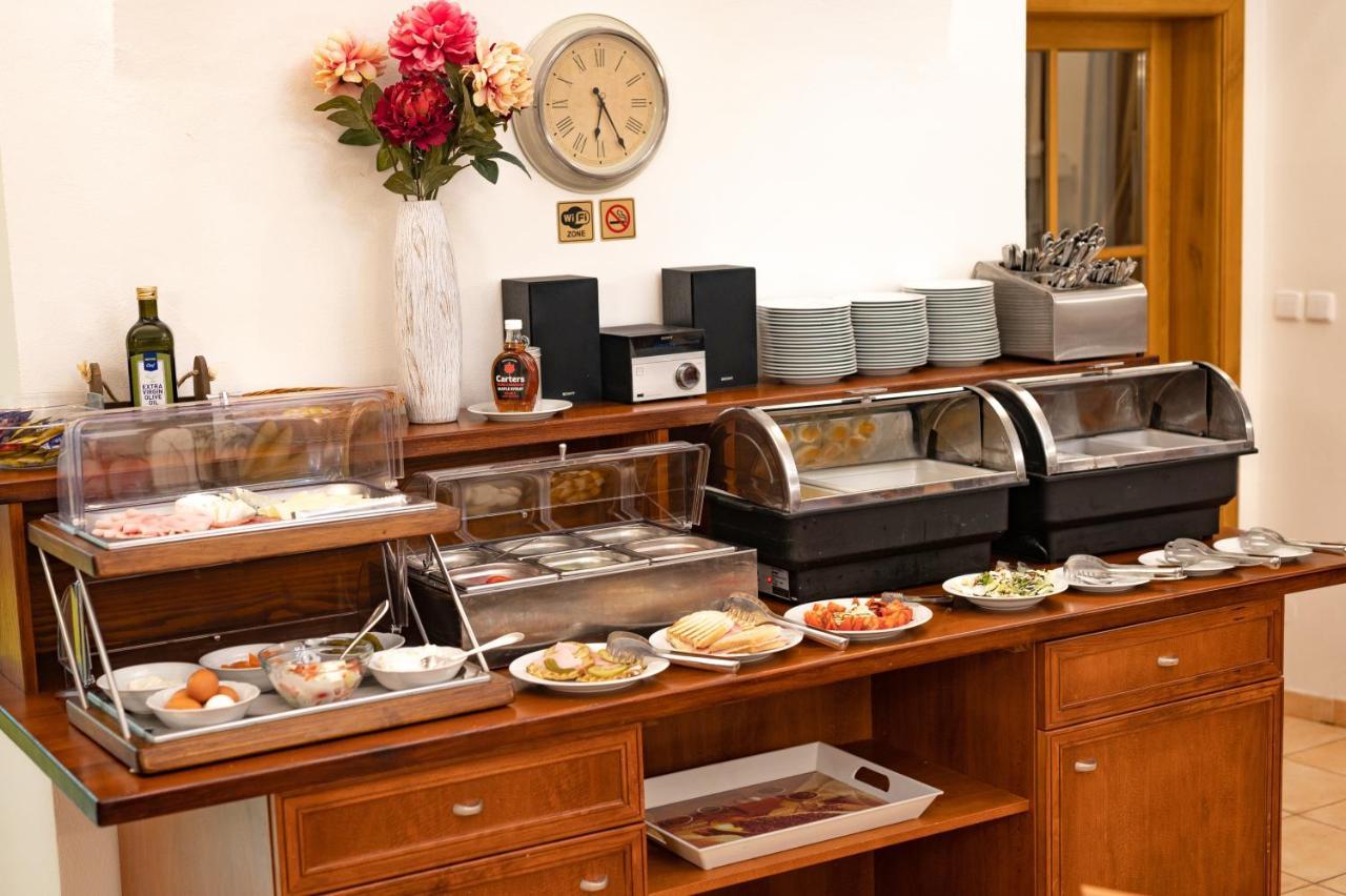 Hotel Belcredi Brno Ngoại thất bức ảnh