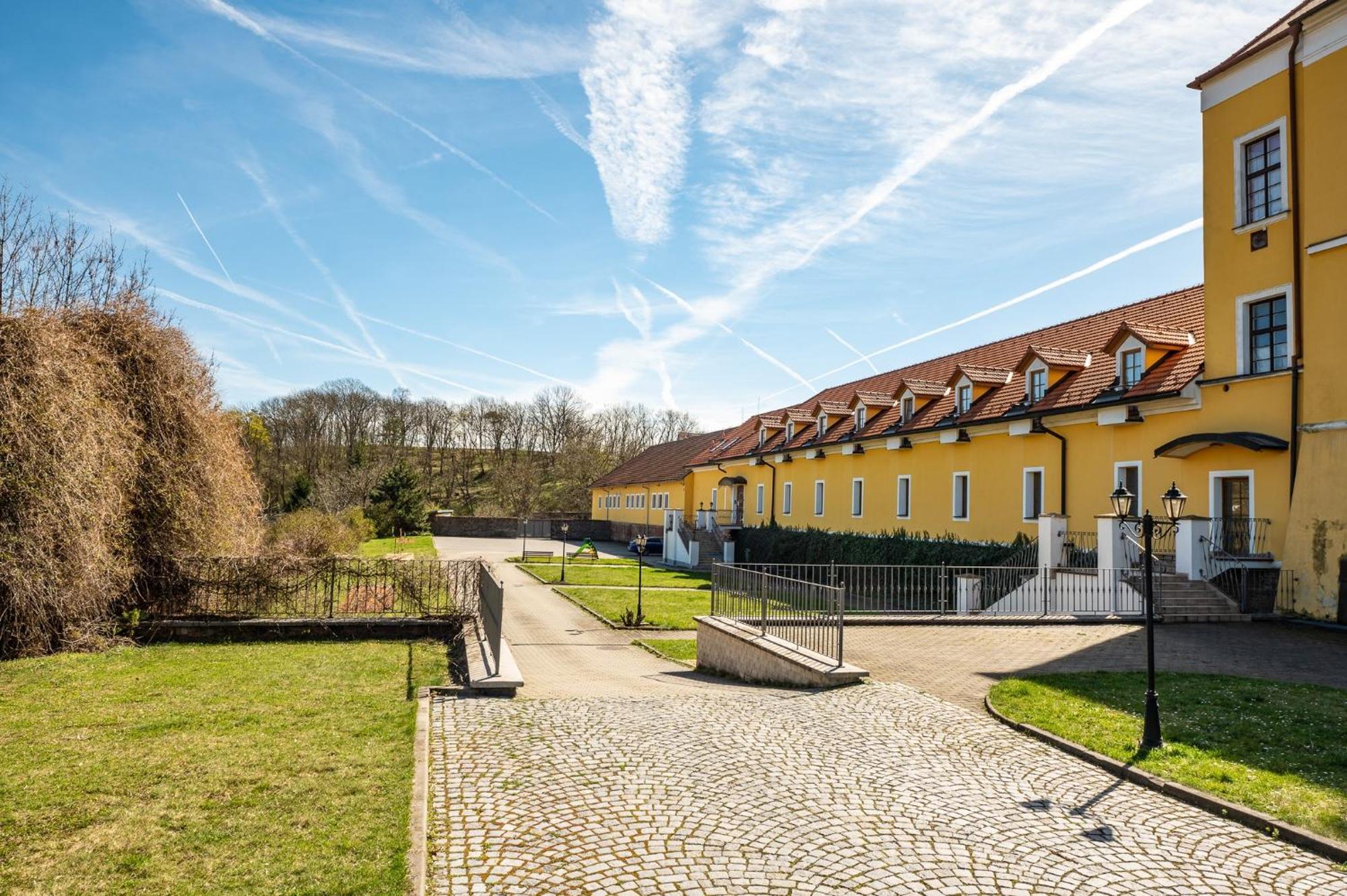 Hotel Belcredi Brno Ngoại thất bức ảnh