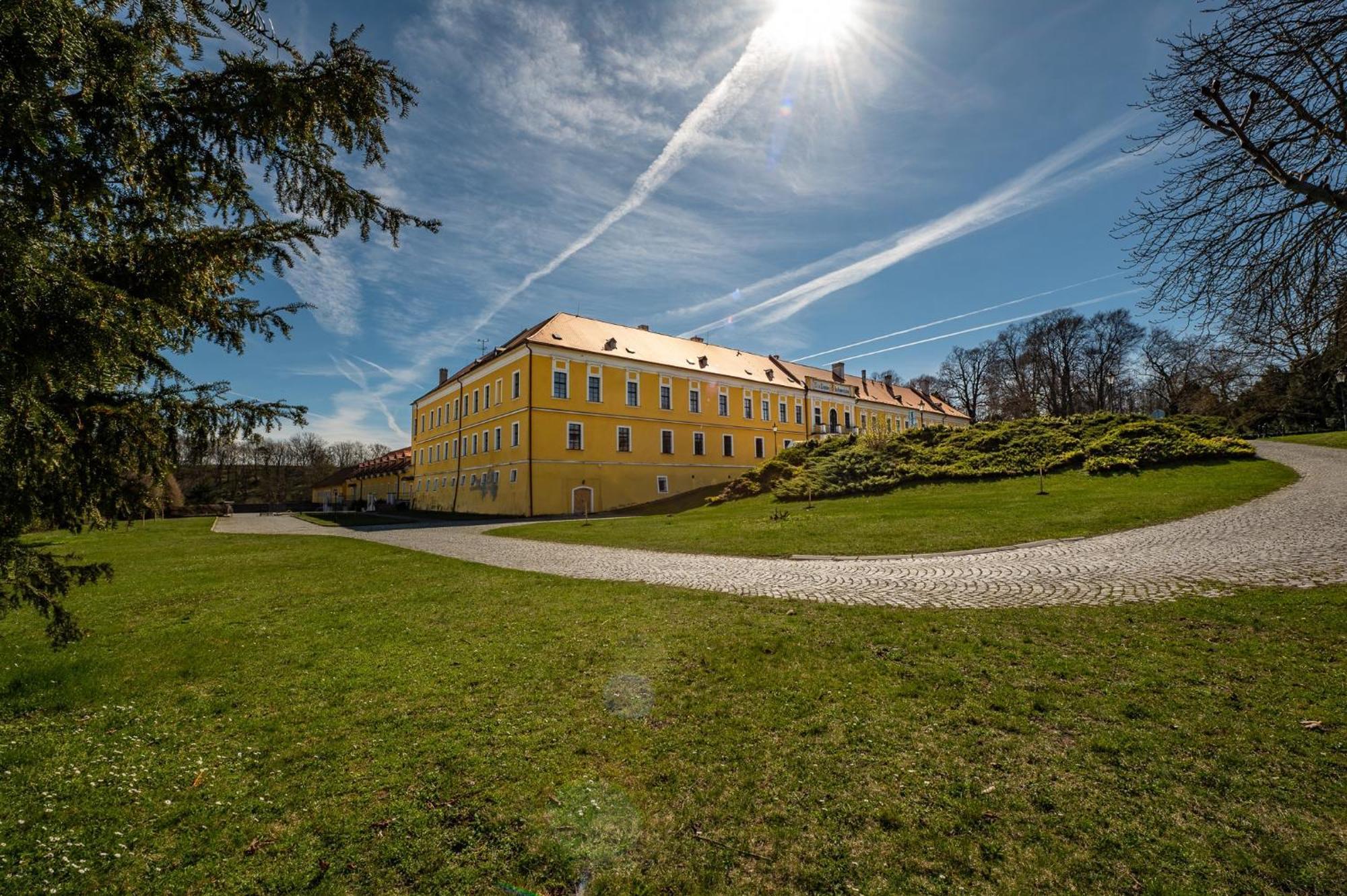 Hotel Belcredi Brno Ngoại thất bức ảnh