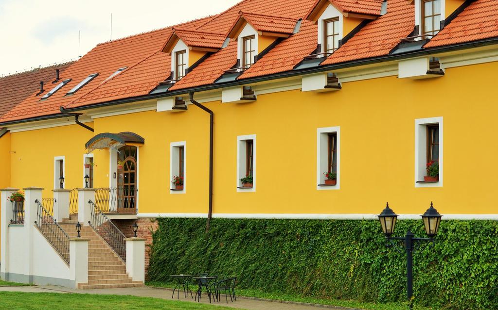 Hotel Belcredi Brno Ngoại thất bức ảnh